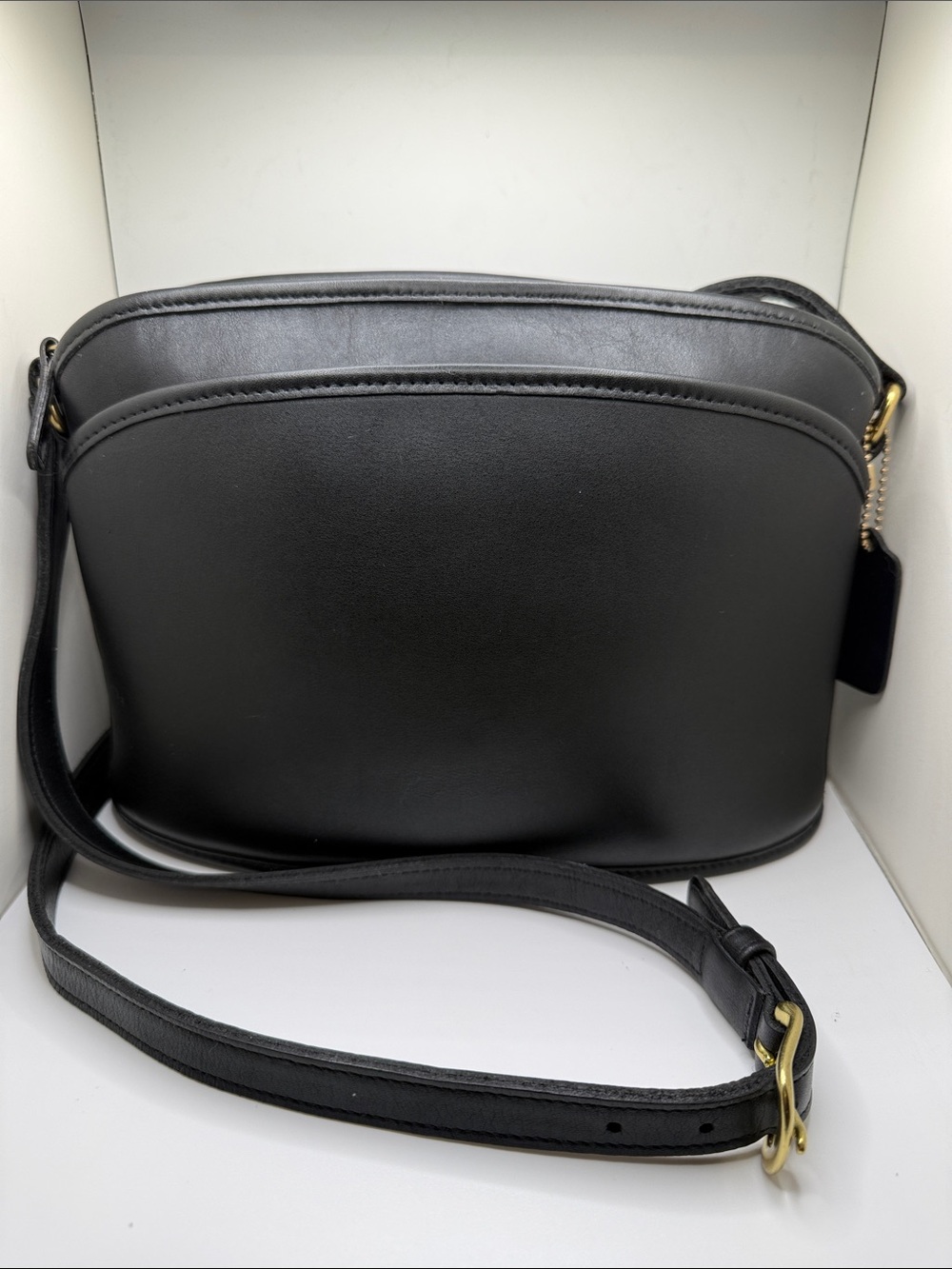 Vintage Coach 9976 Anderson Black Leather Shoulder Bag